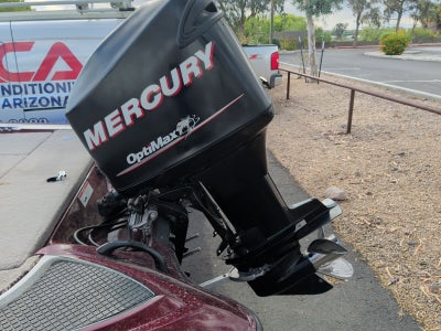 2009 Triton Explorer Bass Boat