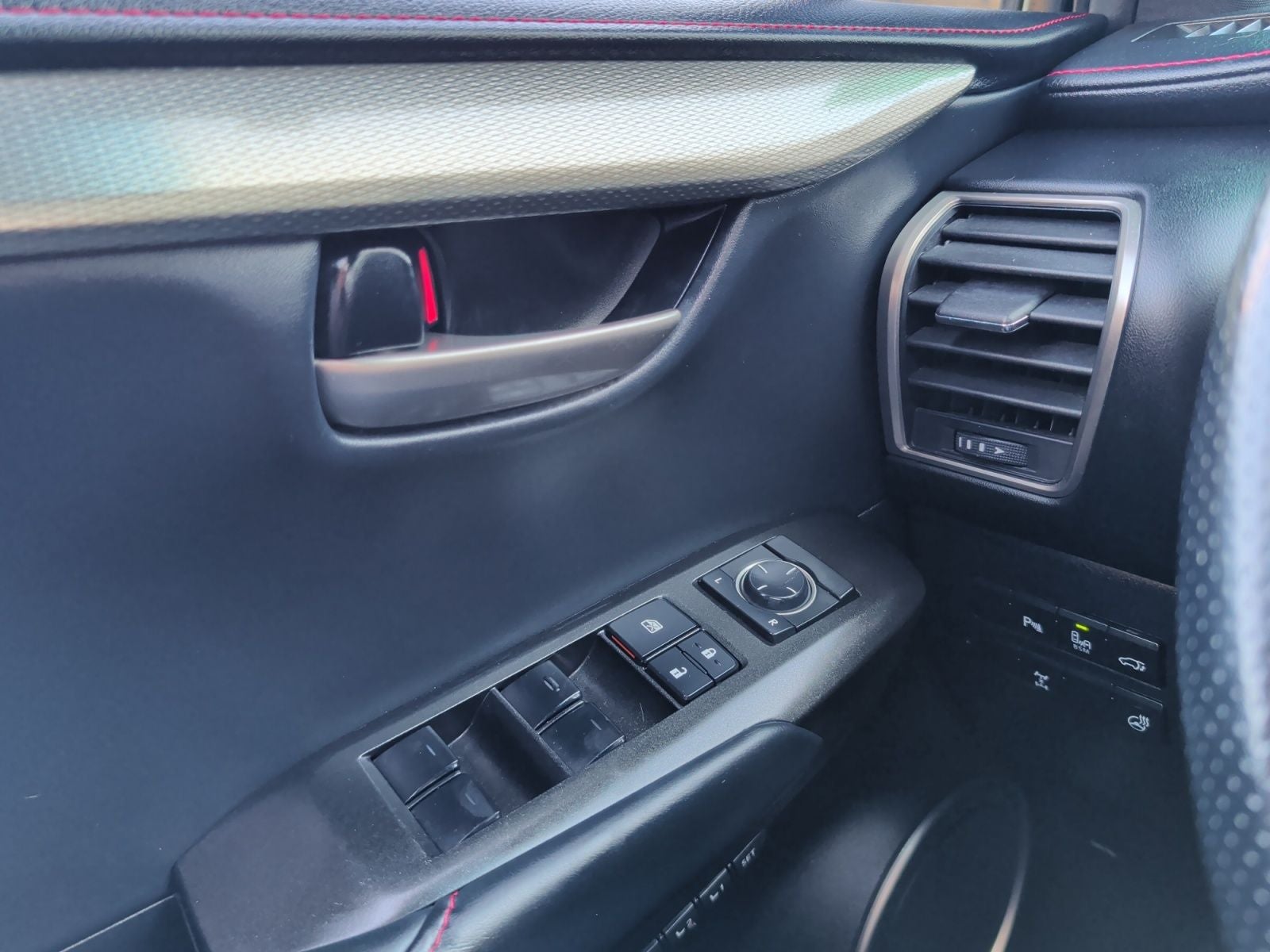 2015 Lexus NX 200t 200t