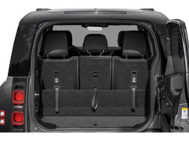 2023 Land Rover Defender 130 SE