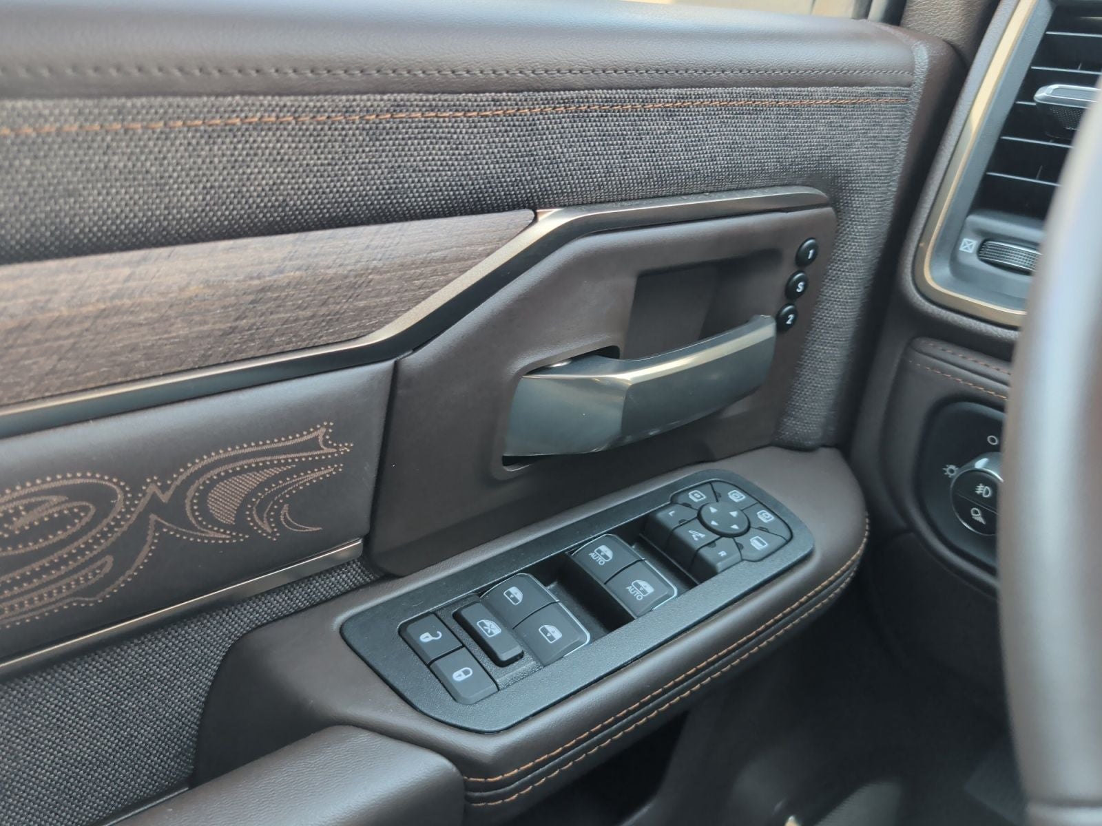 2025 RAM 3500 Limited