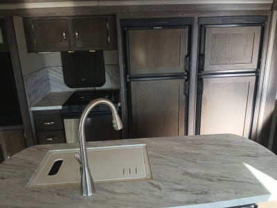 2018 Keystone Outback Base