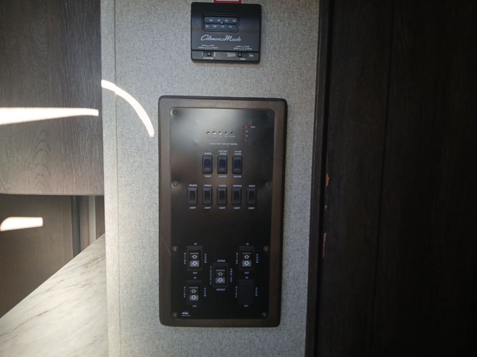 2018 Keystone Outback Base