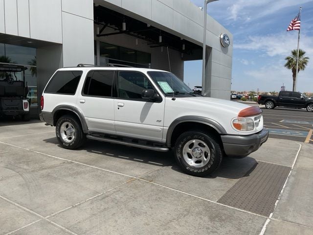 2000 Ford Explorer XLT