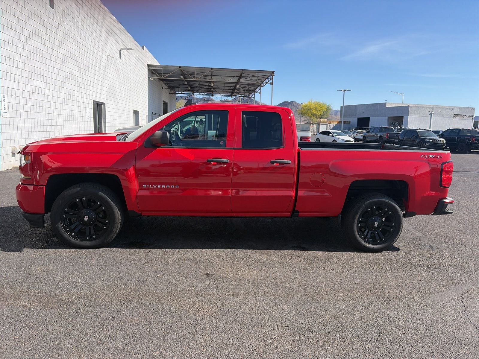 2018 Chevrolet Silverado 1500 Custom