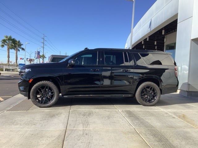 2024 Chevrolet Suburban RST