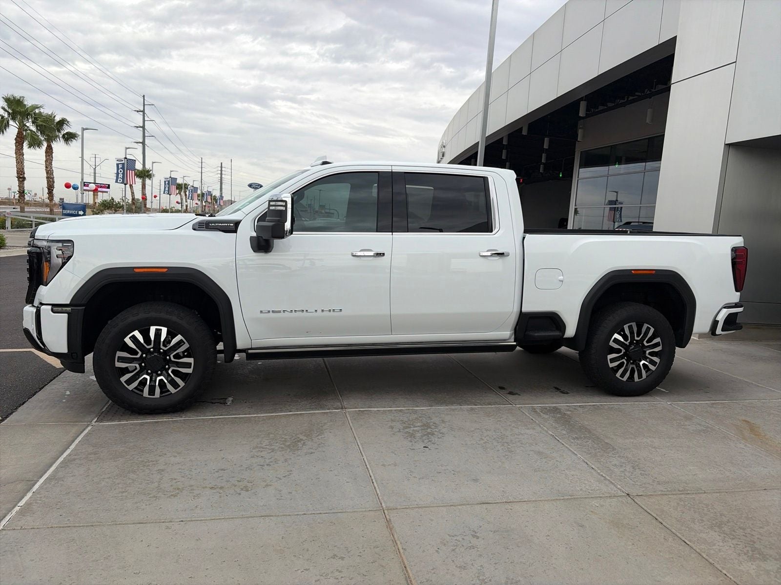 2025 GMC Sierra 2500HD Denali Ultimate