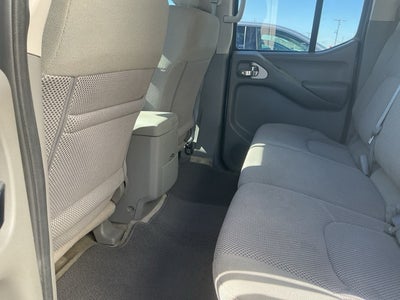 2017 Nissan Frontier SV