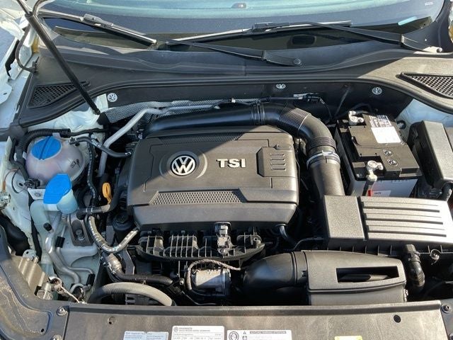 2016 Volkswagen Passat 1.8T SE
