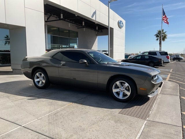 2009 Dodge Challenger SE