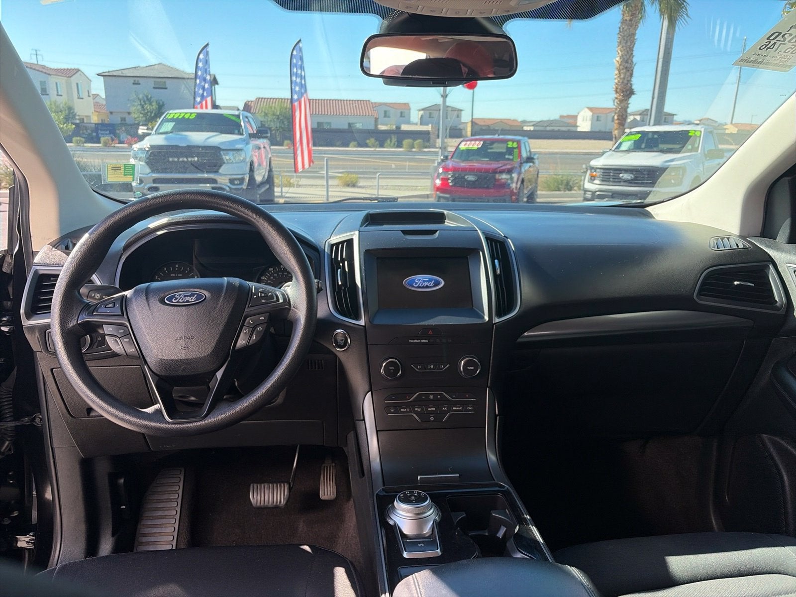 2020 Ford Edge SE