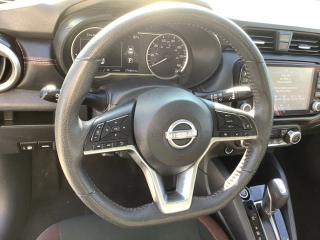 2024 Nissan Versa 1.6 SR