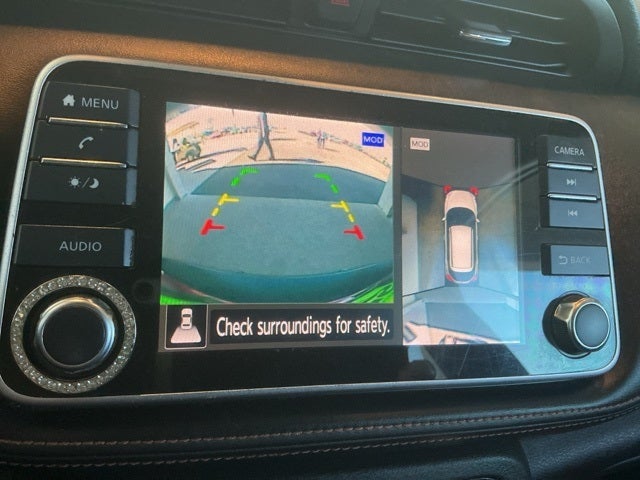 2020 Nissan Kicks SR