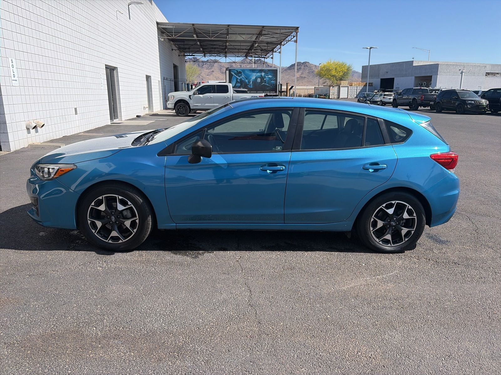 2019 Subaru Impreza 2.0i