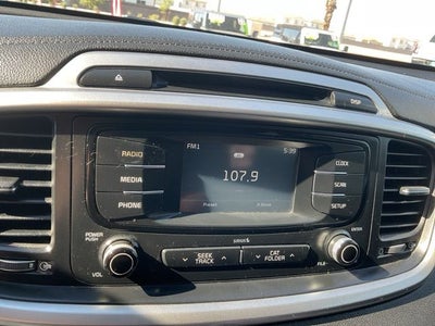 2016 Kia Sorento LX