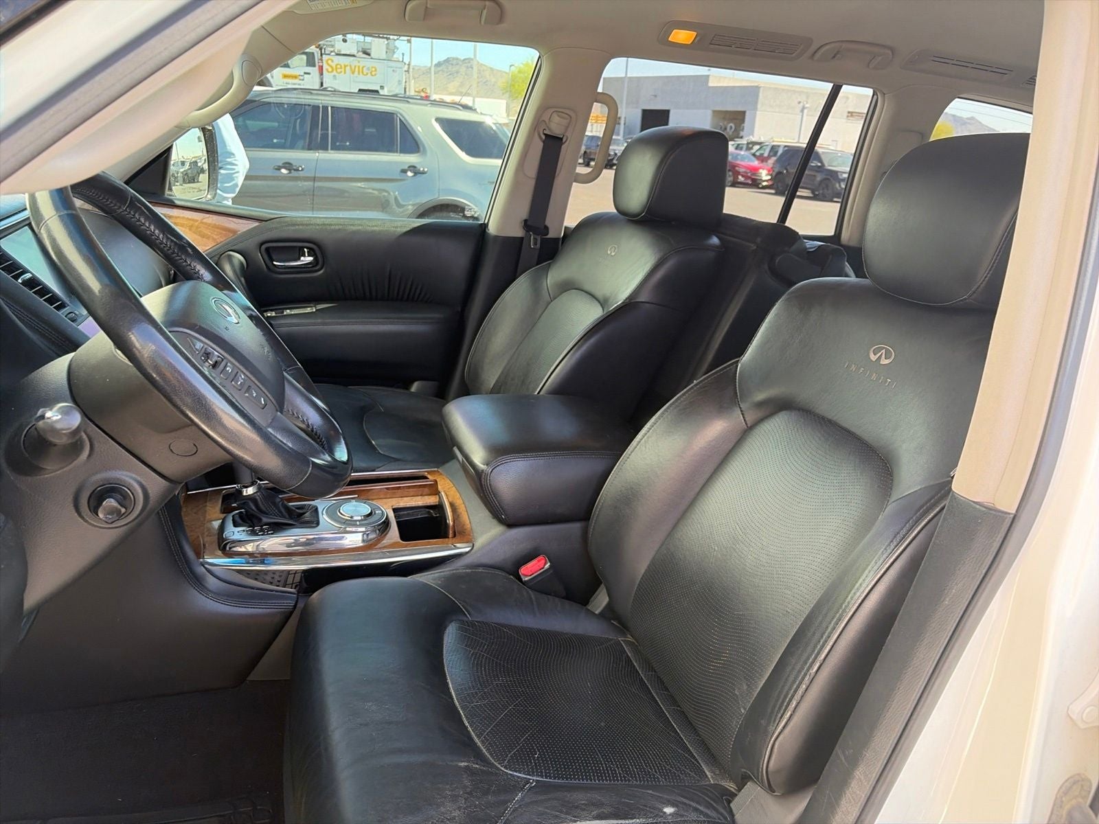 2013 INFINITI QX56 Base