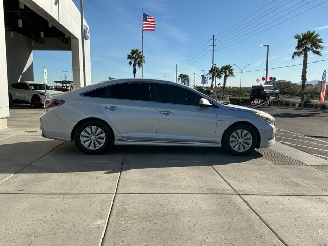 2016 Hyundai Sonata Hybrid SE