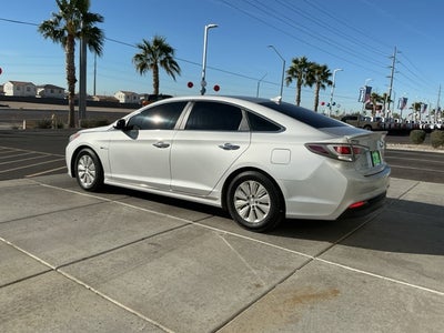 2016 Hyundai Sonata Hybrid SE
